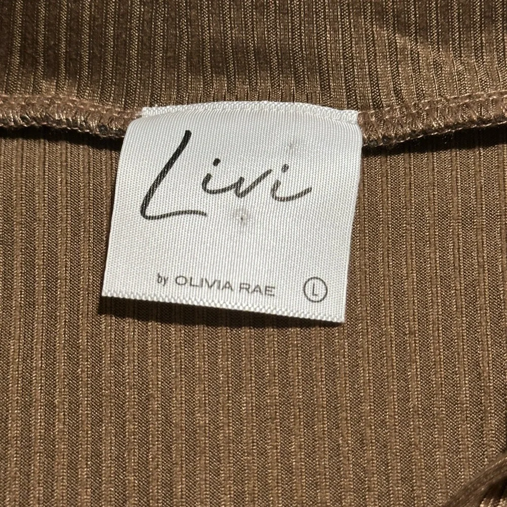 Olivia Rae Brown Button Down Shirt - Picture 4 of 4